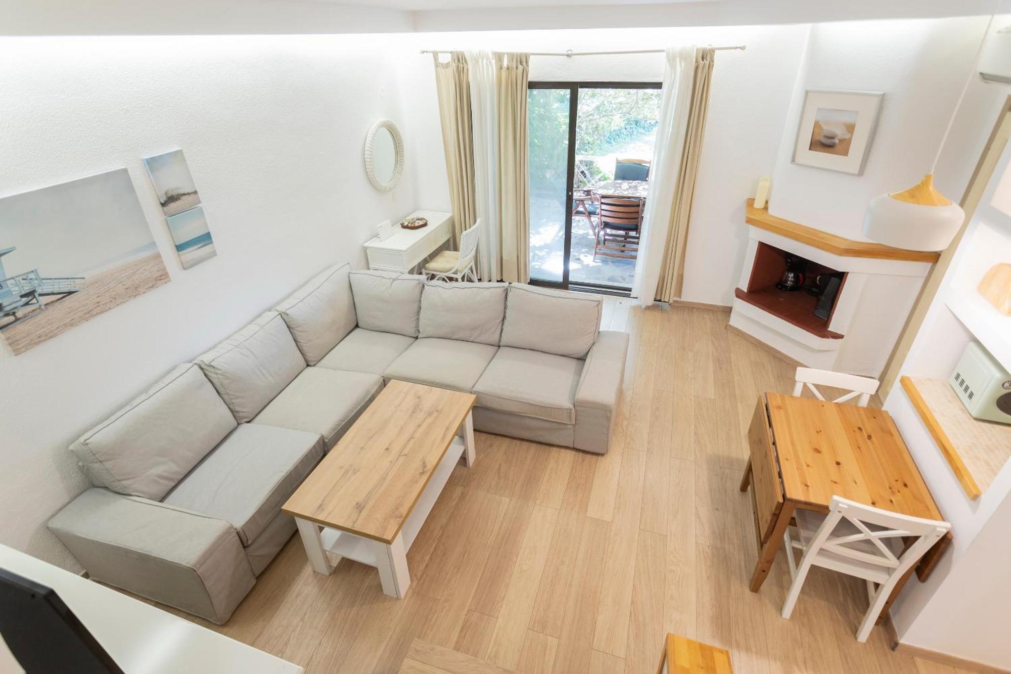 חניוטי Lovely Villa 3 Min From The Beach מראה חיצוני תמונה