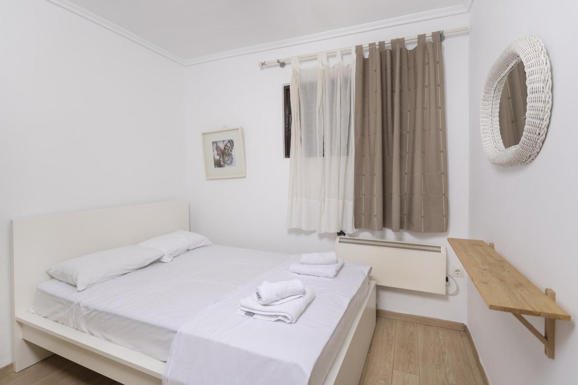 חניוטי Lovely Villa 3 Min From The Beach מראה חיצוני תמונה