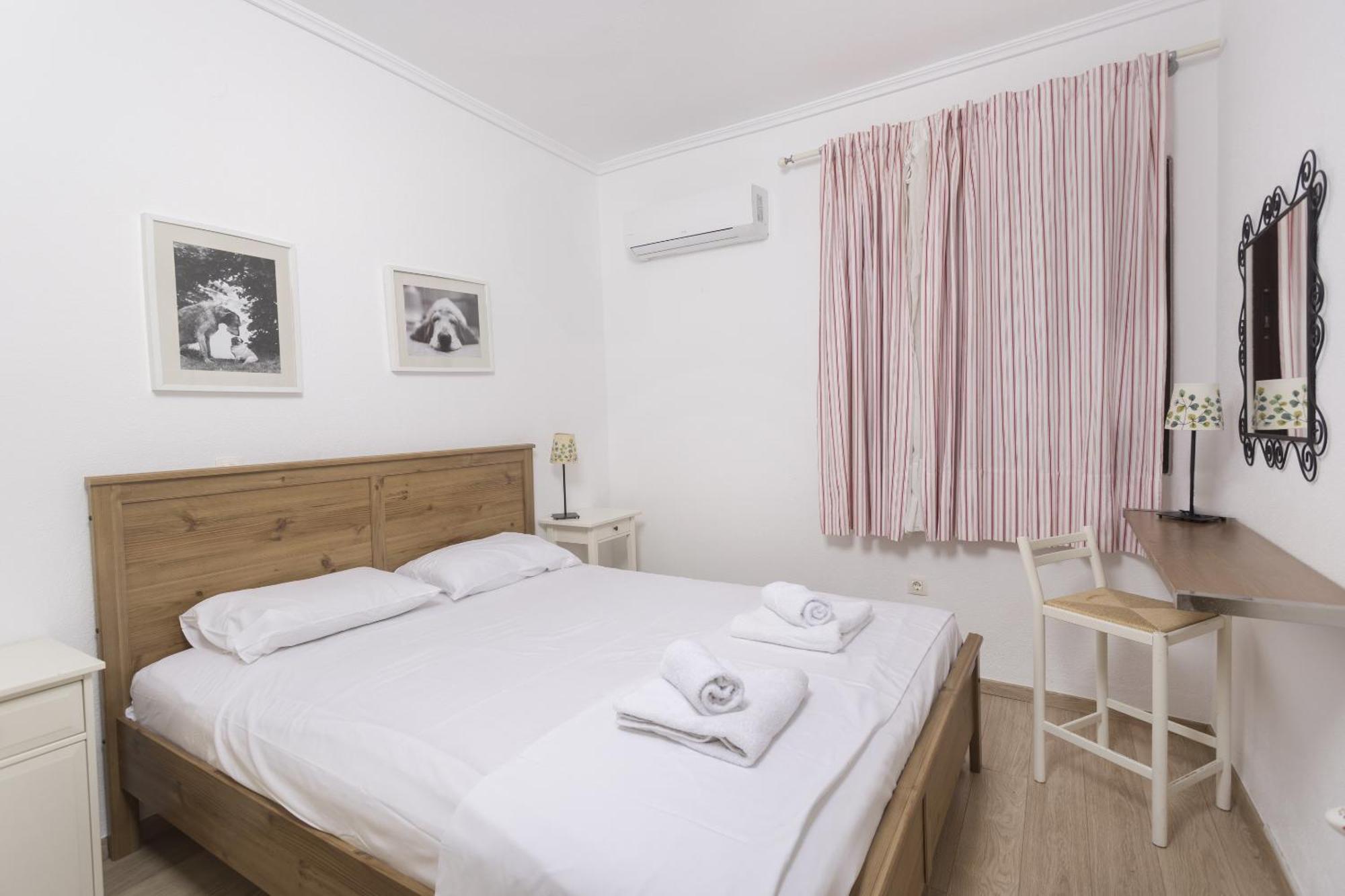 חניוטי Lovely Villa 3 Min From The Beach מראה חיצוני תמונה