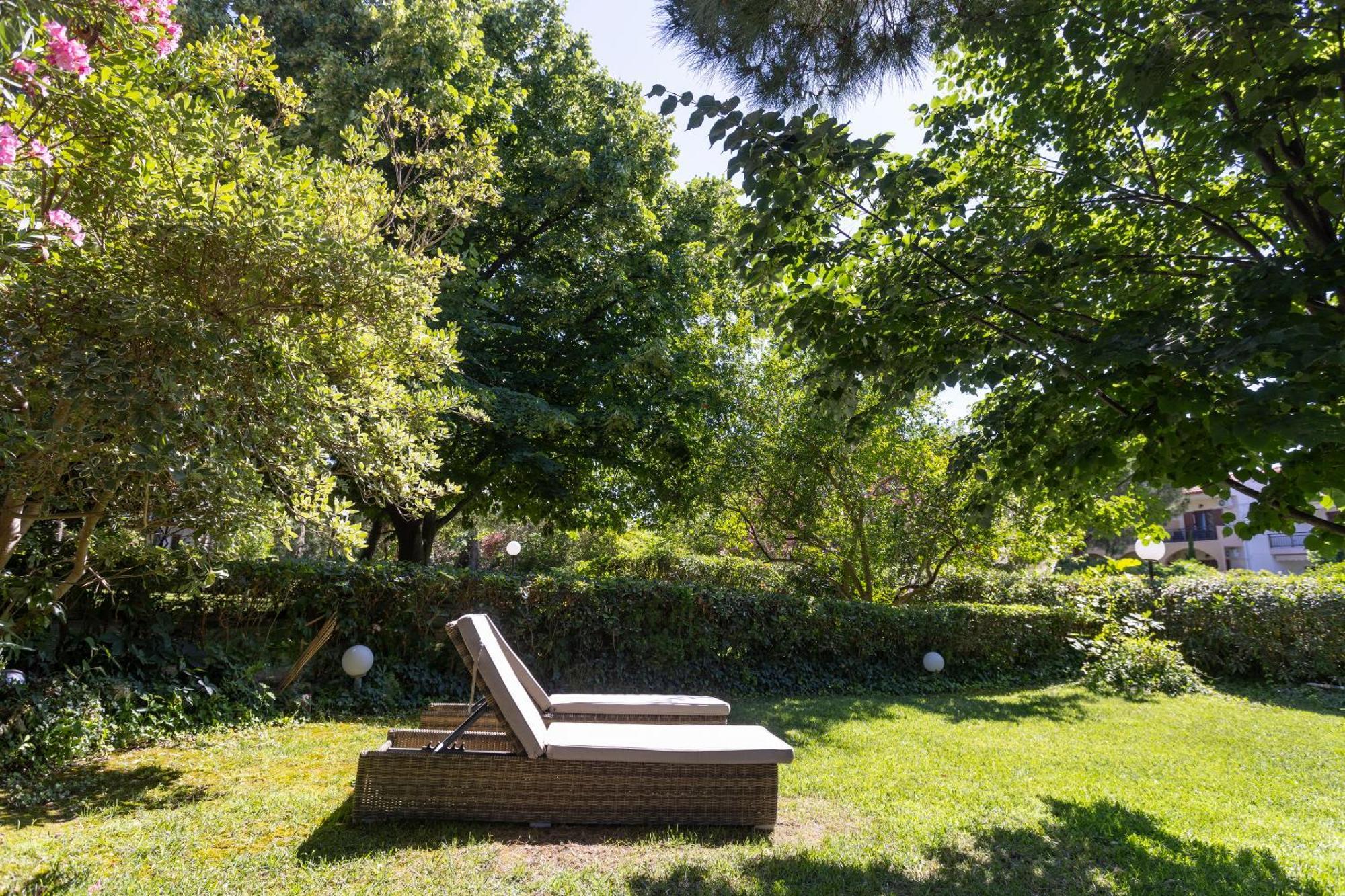חניוטי Lovely Villa 3 Min From The Beach מראה חיצוני תמונה